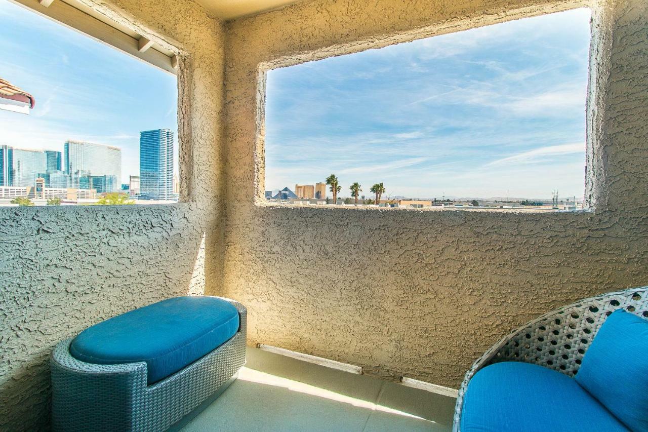 Luxury Modern Condo 2 Лас Вегас Екстериор снимка